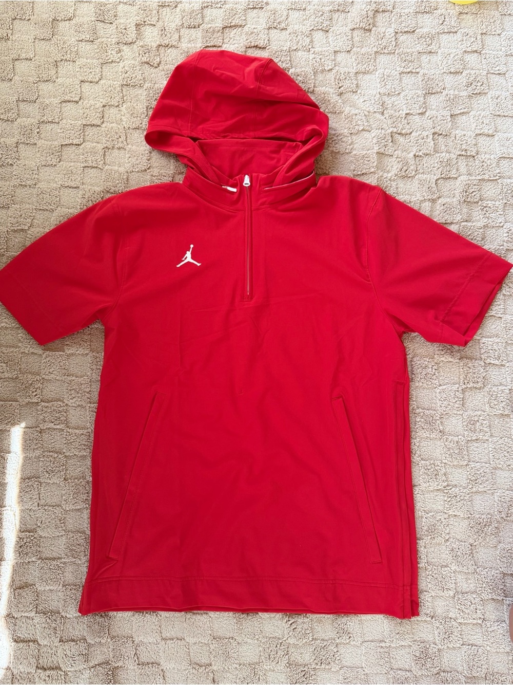 Jordan Men’s Medium Red Short Sleeve 1/4 Quarter Zip Hooded Pullover Jumpman